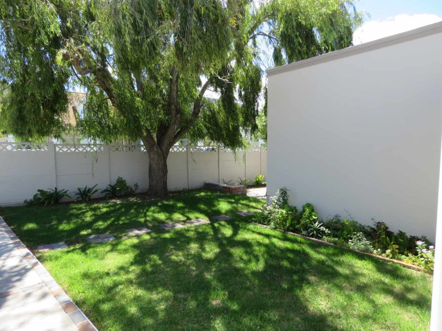 4 Bedroom Property for Sale in Kleinmond Western Cape